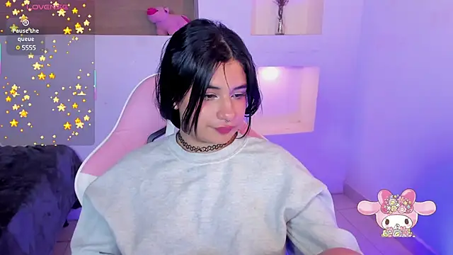 Snapshot of BonnieTaylor0 chatting on 03-18-25, 09:45 BonnieTaylor0 online show from 03-18-25, 09:45