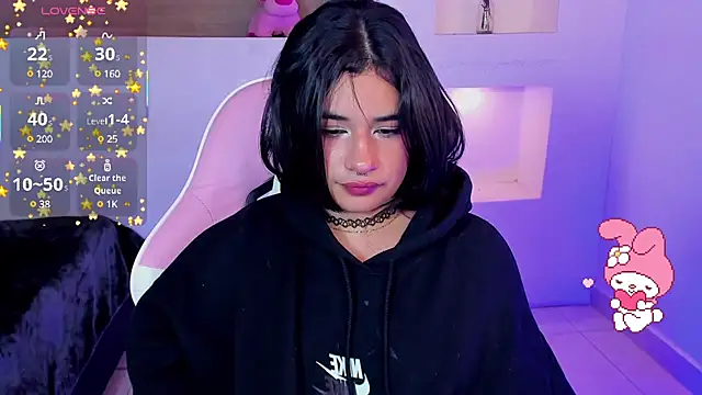 Snapshot of BonnieTaylor0 chatting on 03-09-25, 06:39 BonnieTaylor0 online show from 03-09-25, 06:39