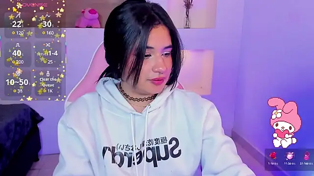 Snapshot of BonnieTaylor0 chatting on 03-07-25, 06:46 BonnieTaylor0 online show from 03-07-25, 06:46