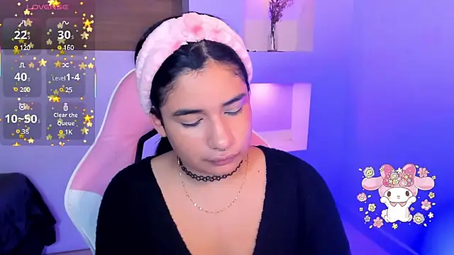 Snapshot of BonnieTaylor0 chatting on 03-23-25, 03:43 BonnieTaylor0 online show from 03-23-25, 03:43