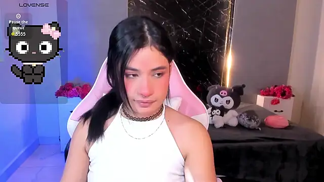 Snapshot of BonnieTaylor0 chatting on 09-11-25, 03:39 BonnieTaylor0 online show from 09-11-25, 03:39