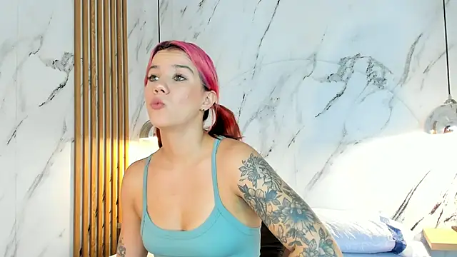 MelaniieRoux online show from 07-25-26, 03:14