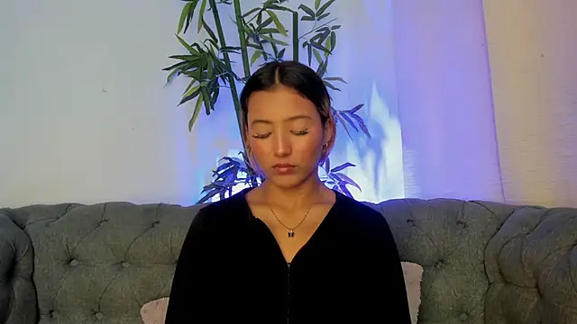 miranda villa online show from 12-15-25, 12:55