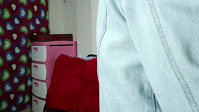 alixia81 online show from 11-29-25, 10:54