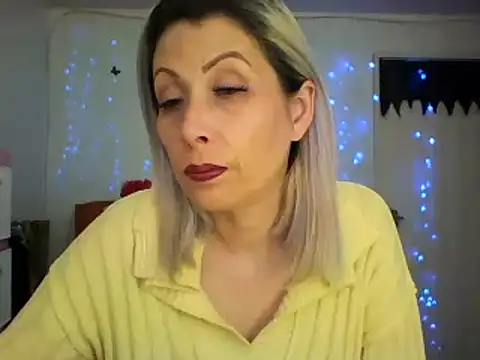 Snapshot of alixia81 chatting on 03-16-25, 12:55 alixia81 online show from 03-16-25, 12:55