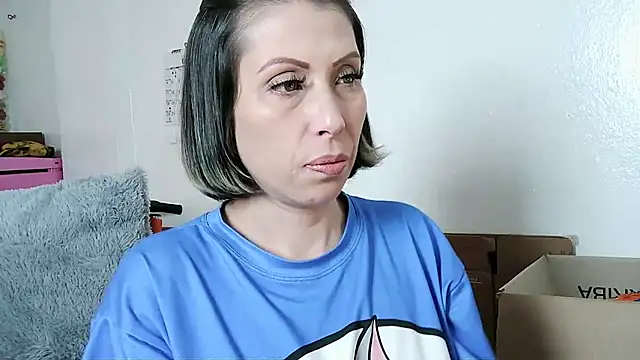 alixia81 online show from 01-15-26, 09:29