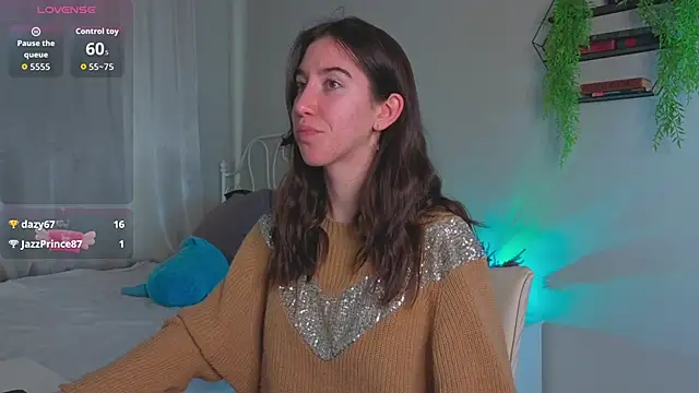 Belle Via online show from 11-13-25, 04:00