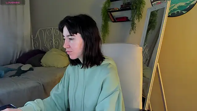 Belle Via online show from 01-18-25, 05:20