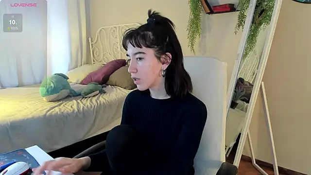 Belle Via online show from 01-19-25, 09:11