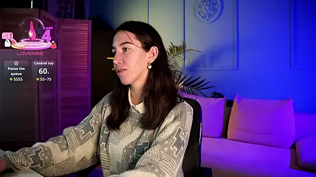 Belle Via online show from 09-25-25, 03:51