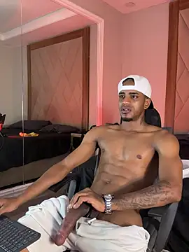 AaronCruz  online show from 03-19-26, 10:48