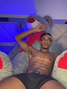 AaronCruz  online show from 11-09-25, 07:12