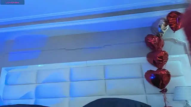 AaronCruz  online show from 02-21-26, 01:35