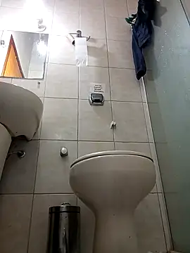 Rdsilva123 online show from 12-20-25, 04:04