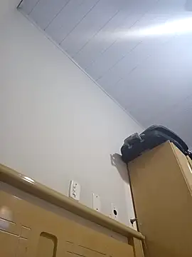 Rdsilva123 online show from 12-18-25, 01:44