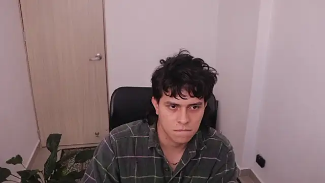 Tony Hoffa online show from 02-04-26, 06:14