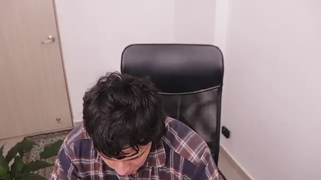 Tony Hoffa online show from 02-25-26, 08:41