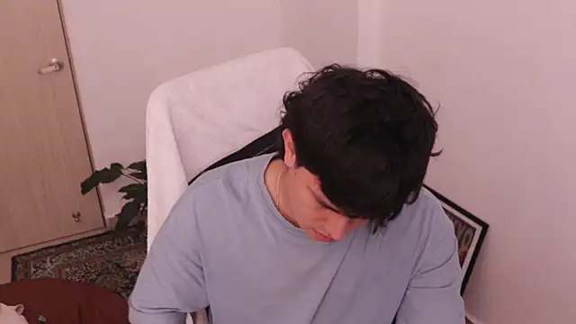 Tony Hoffa online show from 04-04-26, 06:25