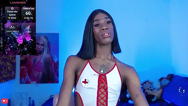 Kendall Gil online show from 11-07-25, 05:45