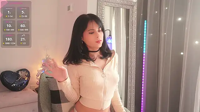 Mysticxkitty online show from 12-17-25, 04:23