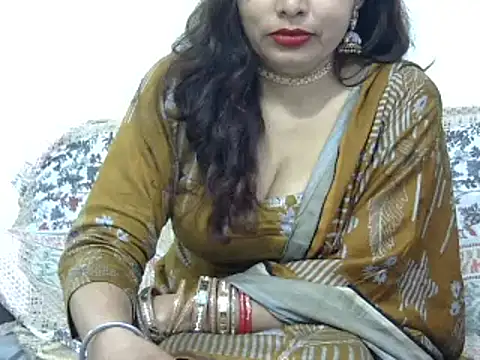Snapshot of mishi_kaur chatting on 02-04-25, 06:04 mishi kaur online show from 02-04-25, 06:04