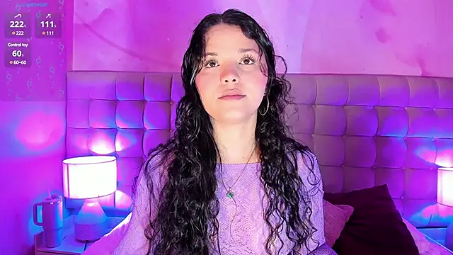 Snapshot of LottiCarter chatting on 03-23-25, 03:21 LottiCarter online show from 03-23-25, 03:21