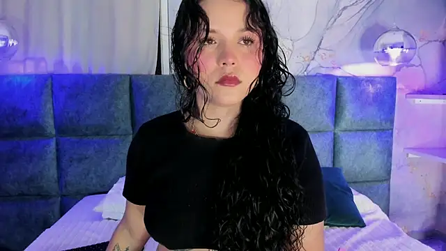 Snapshot of LottiCarter chatting on 09-30-25, 11:38 LottiCarter online show from 09-30-25, 11:38