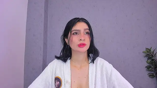 Snapshot of Tiffany_mendez chatting on 04-23-26, 12:29 Tiffany mendez online show from 04-23-26, 12:29