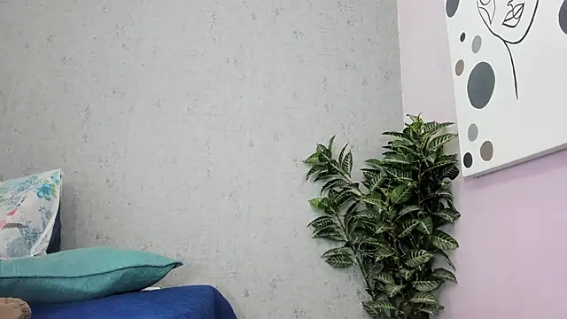 Tiffany mendez online show from 02-26-26, 12:05