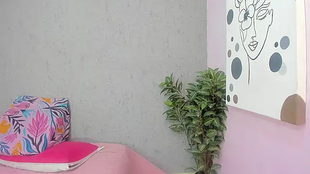 Tiffany mendez online show from 01-06-26, 12:09