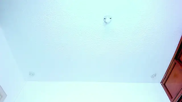 Snapshot of nahomygrey_ chatting on 05-24-26, 07:47 nahomygrey online show from 05-24-26, 07:47