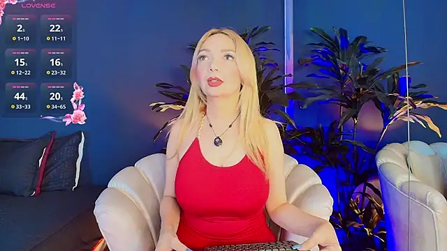 Snapshot of TokioMilf chatting on 02-02-26, 08:19 TokioMilf online show from 02-02-26, 08:19