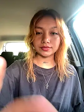 amanda-medrano1 online show from 12-04-24, 03:37