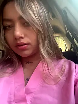 amanda-medrano1 online show from 10-09-25, 02:06