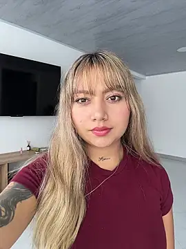 amanda-medrano1 online show from 02-17-26, 02:47