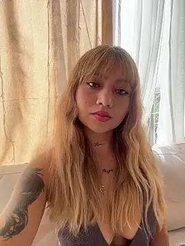 amanda-medrano1 online show from 02-19-26, 02:14