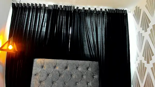 Snapshot of JulessCornett chatting on 03-14-25, 08:17 JulessCornett online show from 03-14-25, 08:17