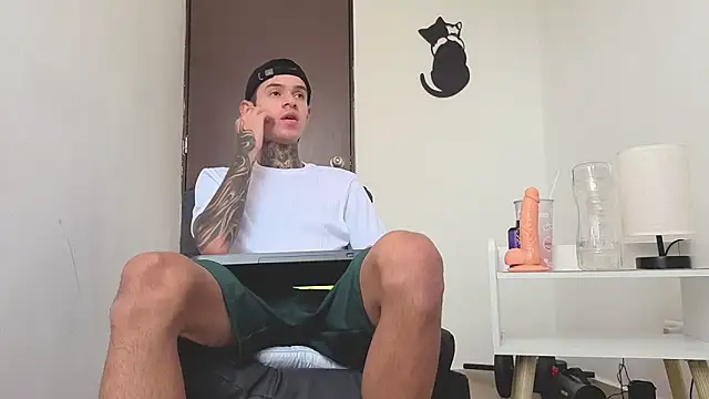 Saturno v online show from 11-06-25, 11:03