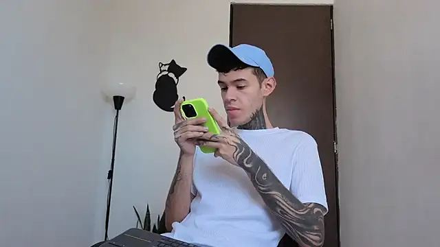 Saturno v online show from 02-26-26, 02:28