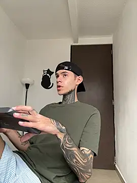 Saturno v online show from 02-28-26, 08:19