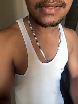 wild x predator online show from 11-08-25, 07:12