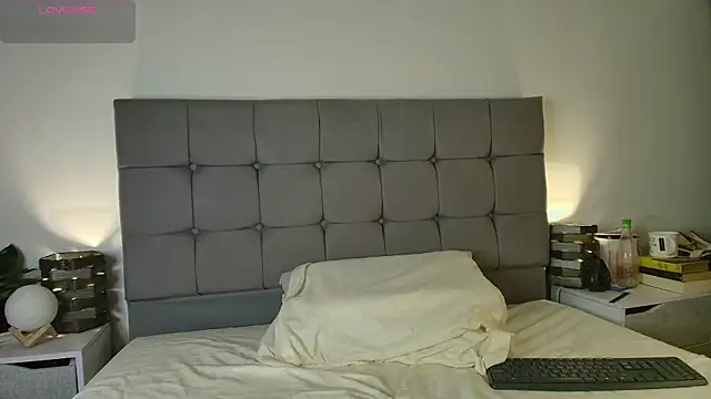 ChloeSanchezx online show from 03-21-25, 02:28