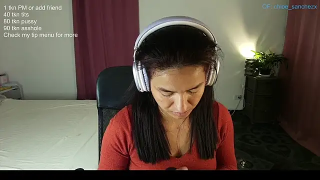 ChloeSanchezx online show from 05-08-26, 01:31
