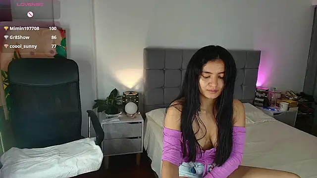 ChloeSanchezx online show from 03-17-25, 01:03