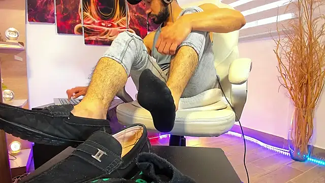 Snapshot of alessandro_wye chatting on 03-03-25, 09:59 alessandro wye online show from 03-03-25, 09:59