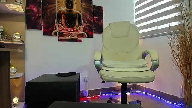 Snapshot of alessandro_wye chatting on 03-03-25, 06:56 alessandro wye online show from 03-03-25, 06:56