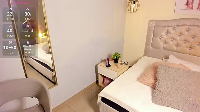 escarleth   online show from 11-19-25, 12:38