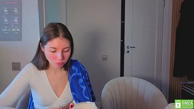 fcjuicy pussy online show from 04-10-26, 08:10