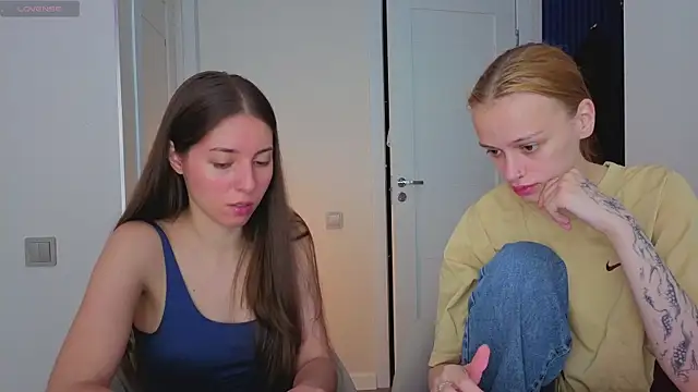 fcjuicy pussy online show from 07-10-26, 07:30