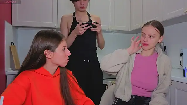 fcjuicy pussy online show from 12-01-25, 09:21